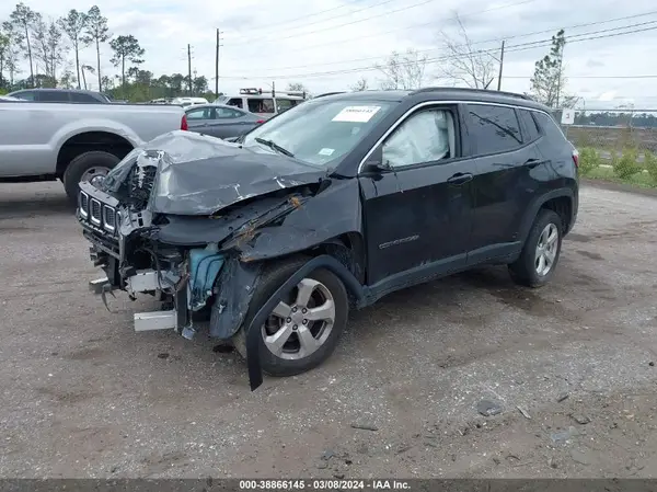 3C4NJDBBXJT455029 2018 JEEP COMPASS - Image 2