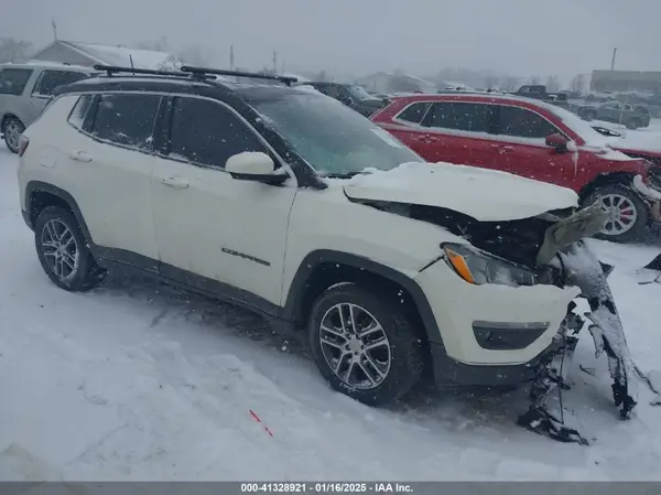 3C4NJDBBXJT480268 2018 JEEP COMPASS - Image 1