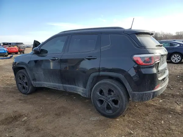 3C4NJDBBXJT480397 2018 JEEP COMPASS - Image 2