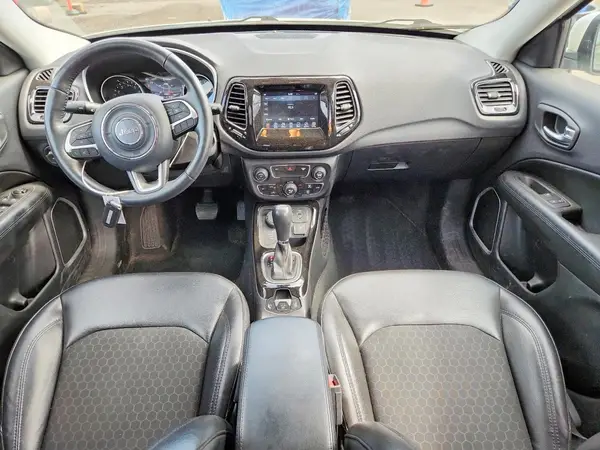 3C4NJDBBXJT481128 2018 JEEP COMPASS - Image 8