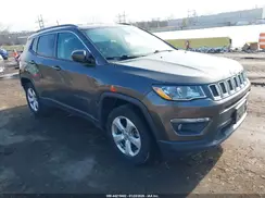 3C4NJDBBXJT485129 2018 JEEP COMPASS