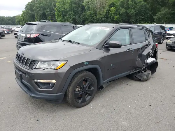 3C4NJDBBXJT492470 2018 JEEP COMPASS - Image 1