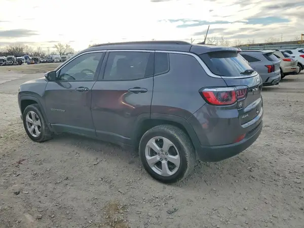 3C4NJDBBXJT500244 2018 JEEP COMPASS - Image 2