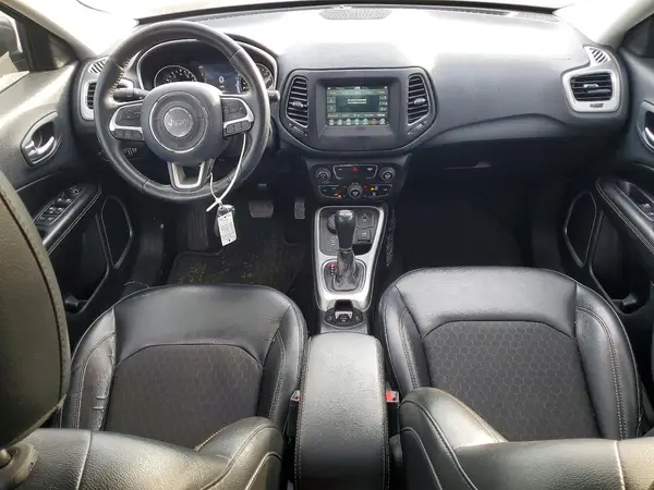 3C4NJDBBXJT500244 2018 JEEP COMPASS - Image 8