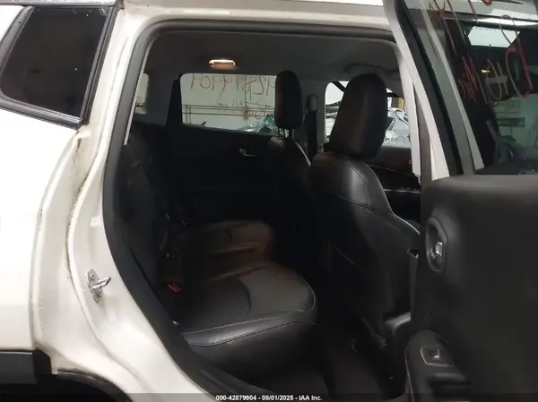 3C4NJDBBXKT593879 2019 JEEP COMPASS - Image 8