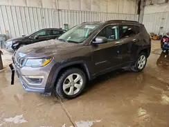 3C4NJDBBXKT595258 2019 JEEP COMPASS