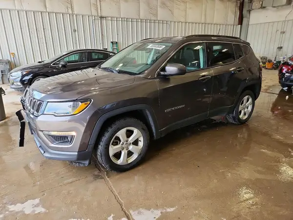 3C4NJDBBXKT595258 2019 JEEP COMPASS - Image 1