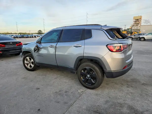 3C4NJDBBXKT597155 2019 JEEP COMPASS - Image 2