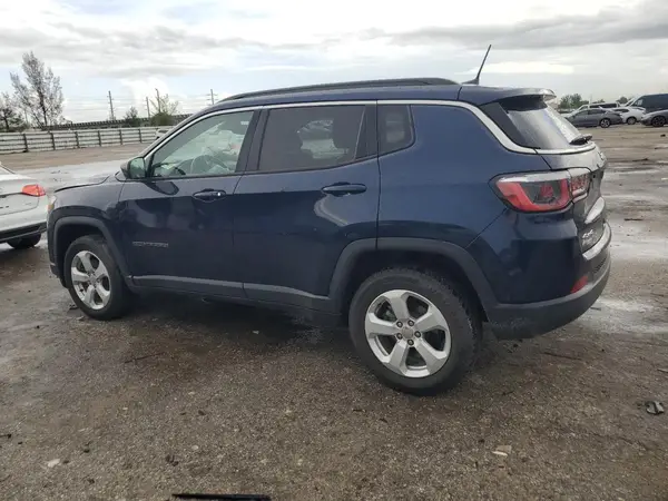 3C4NJDBBXKT597432 2019 JEEP COMPASS - Image 2