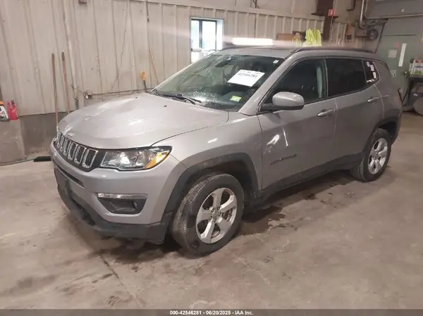 3C4NJDBBXKT600006 2019 JEEP COMPASS - Image 2