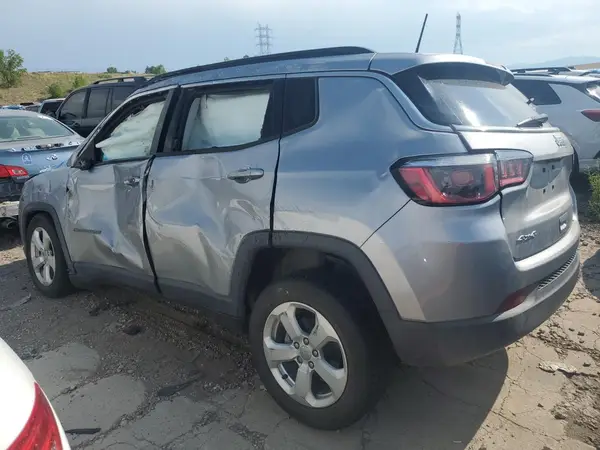 3C4NJDBBXKT602144 2019 JEEP COMPASS - Image 2