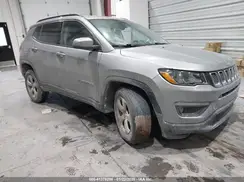 3C4NJDBBXKT645687 2019 JEEP COMPASS