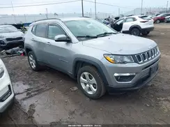 3C4NJDBBXKT648394 2019 JEEP COMPASS