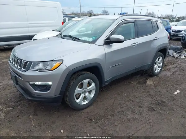 3C4NJDBBXKT648394 2019 JEEP COMPASS - Image 2