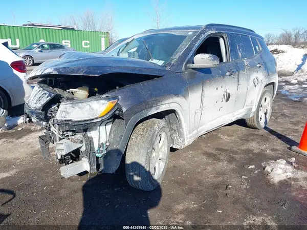 3C4NJDBBXKT654275 2019 JEEP COMPASS - Image 2