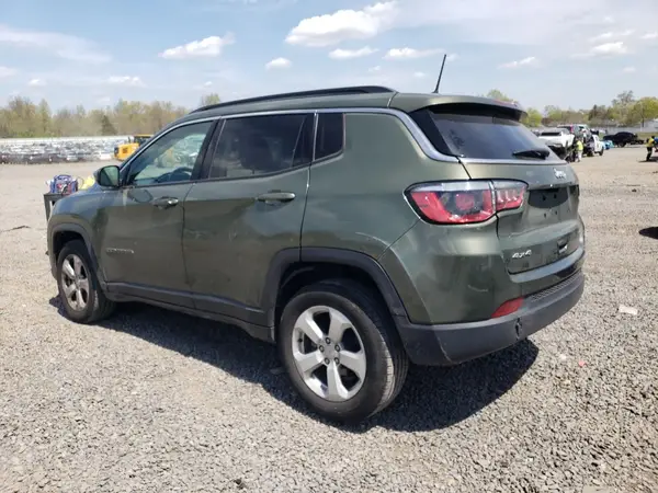 3C4NJDBBXKT656057 2019 JEEP COMPASS - Image 2