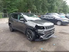 3C4NJDBBXKT656267 2019 JEEP COMPASS