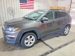 3C4NJDBBXKT672999 2019 JEEP COMPASS