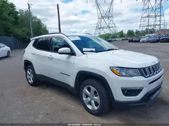 3C4NJDBBXKT713664 2019 JEEP COMPASS