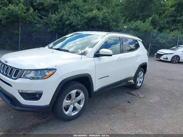 3C4NJDBBXKT713664 2019 JEEP COMPASS - Image 2