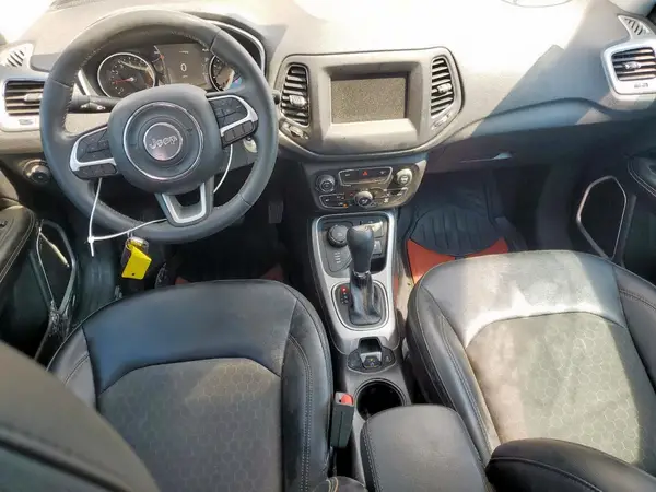 3C4NJDBBXKT714037 2019 JEEP COMPASS - Image 8