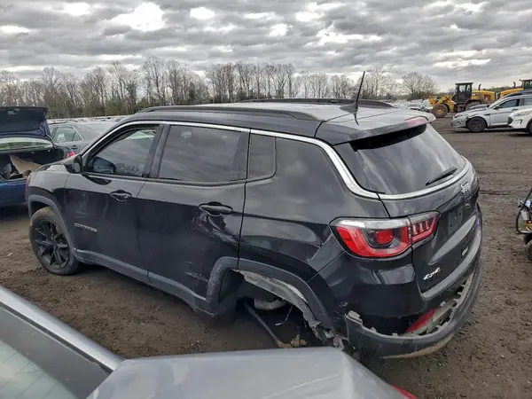 3C4NJDBBXKT714054 2019 JEEP COMPASS - Image 2