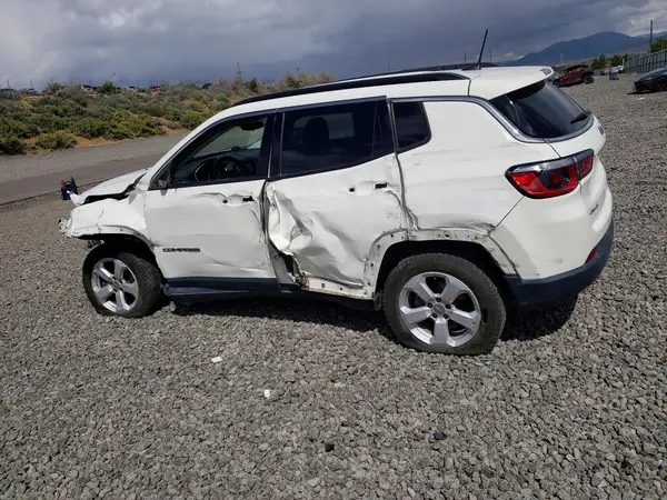 3C4NJDBBXKT723532 2019 JEEP COMPASS - Image 2