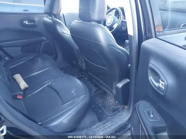 3C4NJDBBXKT724227 2019 JEEP COMPASS - Image 8