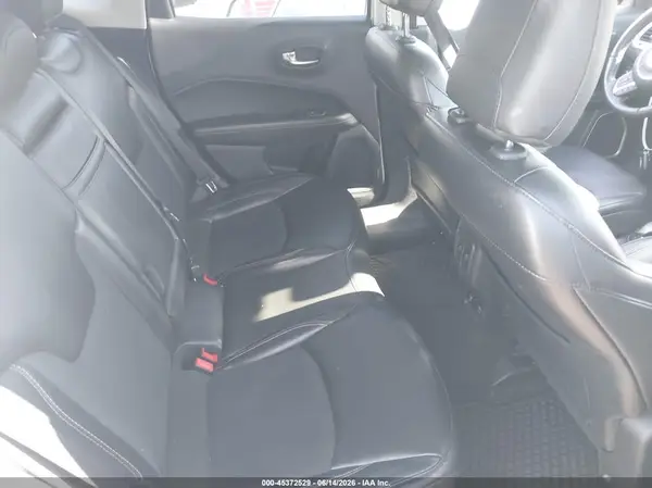 3C4NJDBBXKT729301 2019 JEEP COMPASS - Image 8