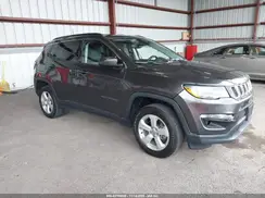 3C4NJDBBXKT733963 2019 JEEP COMPASS