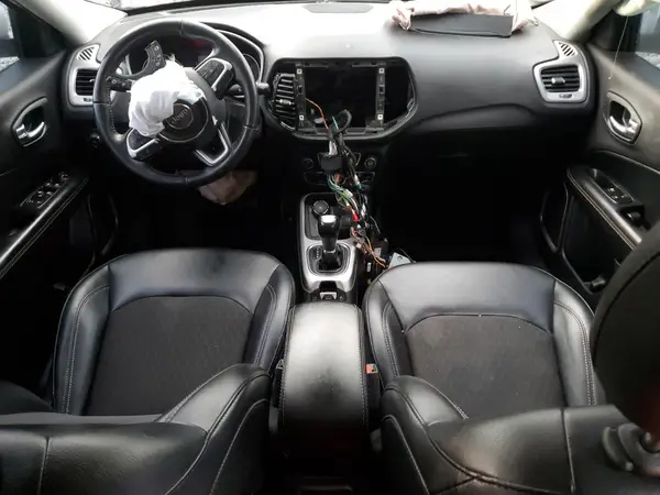 3C4NJDBBXKT734434 2019 JEEP COMPASS - Image 8
