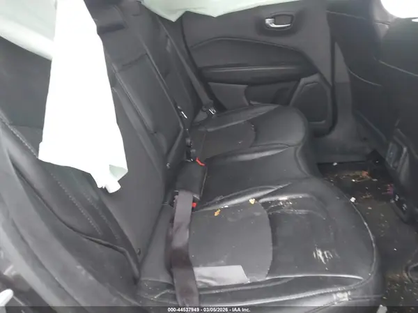 3C4NJDBBXKT761388 2019 JEEP COMPASS - Image 8