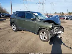 3C4NJDBBXKT781060 2019 JEEP COMPASS
