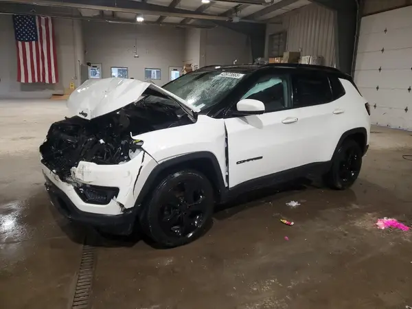 3C4NJDBBXKT807267 2019 JEEP COMPASS - Image 1