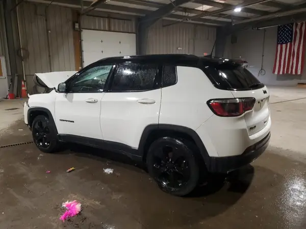3C4NJDBBXKT807267 2019 JEEP COMPASS - Image 2