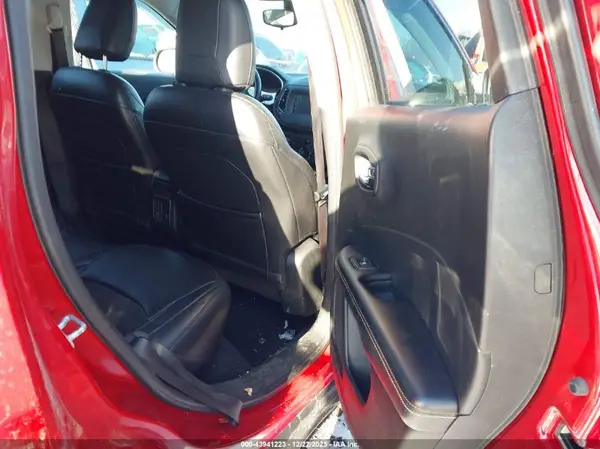 3C4NJDBBXKT813165 2019 JEEP COMPASS - Image 8
