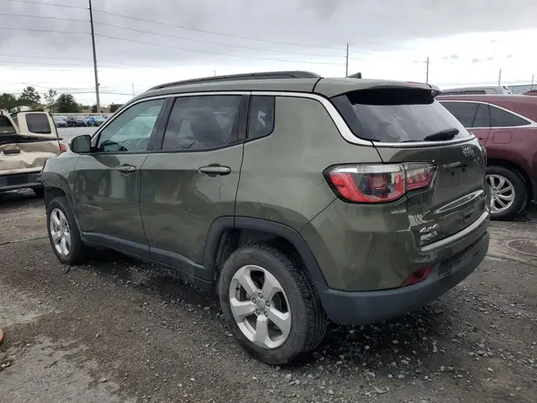 3C4NJDBBXKT813862 2019 JEEP COMPASS - Image 2