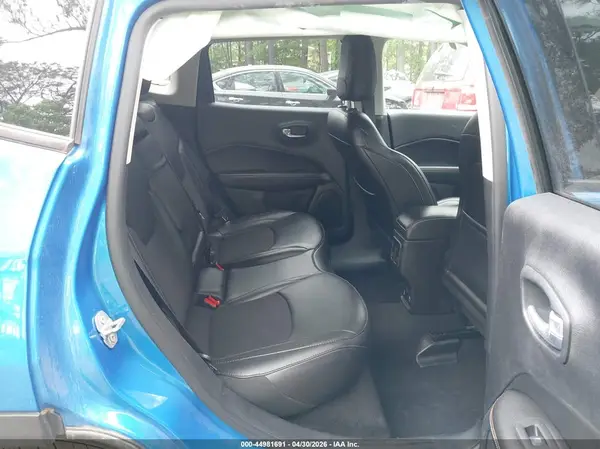 3C4NJDBBXKT836168 2019 JEEP COMPASS - Image 8