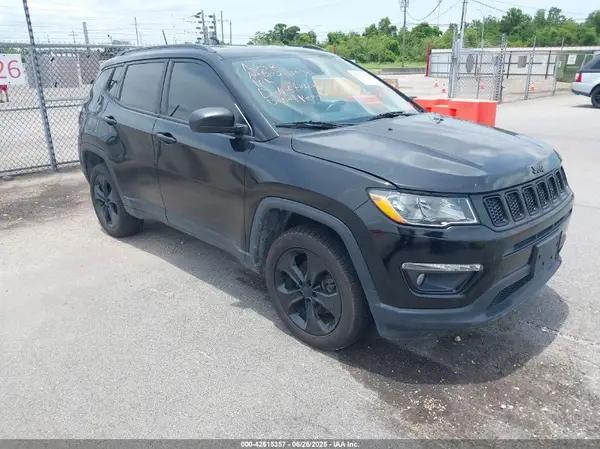 3C4NJDBBXKT838972 2019 JEEP COMPASS - Image 1