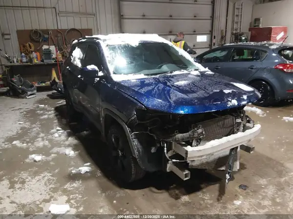 3C4NJDBBXKT839474 2019 JEEP COMPASS - Image 1