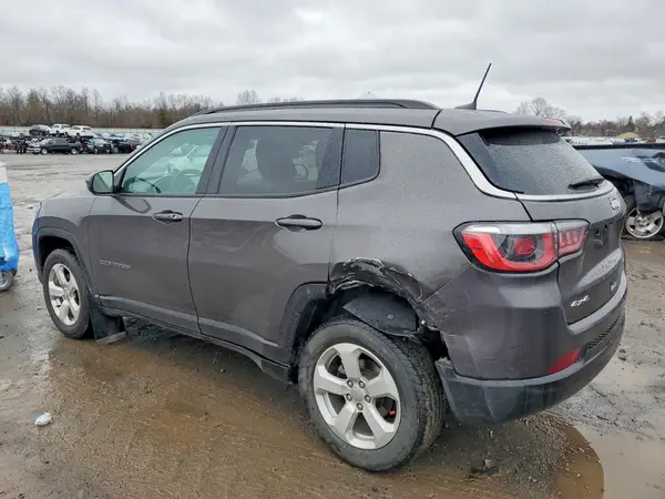 3C4NJDBBXKT847218 2019 JEEP COMPASS - Image 2