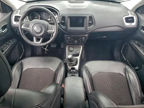 3C4NJDBBXKT849485 2019 JEEP COMPASS - Image 8