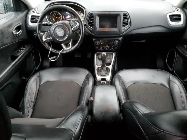 3C4NJDBBXLT139388 2020 JEEP COMPASS - Image 8