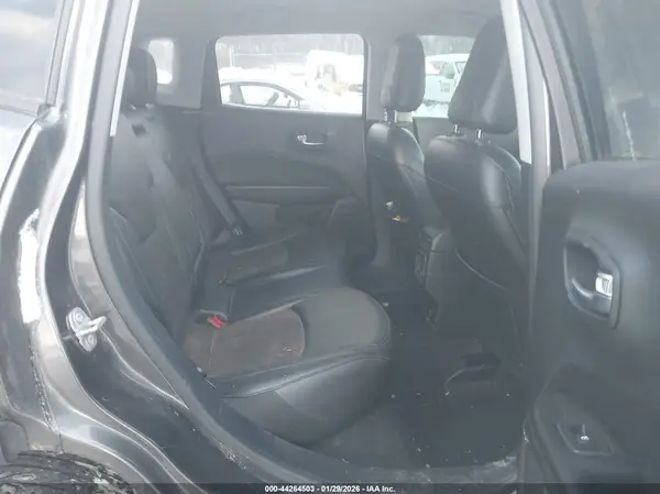 3C4NJDBBXLT165361 2020 JEEP COMPASS - Image 8