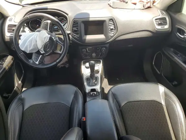 3C4NJDBBXLT174612 2020 JEEP COMPASS - Image 7