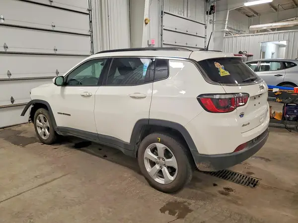 3C4NJDBBXLT196903 2020 JEEP COMPASS - Image 2