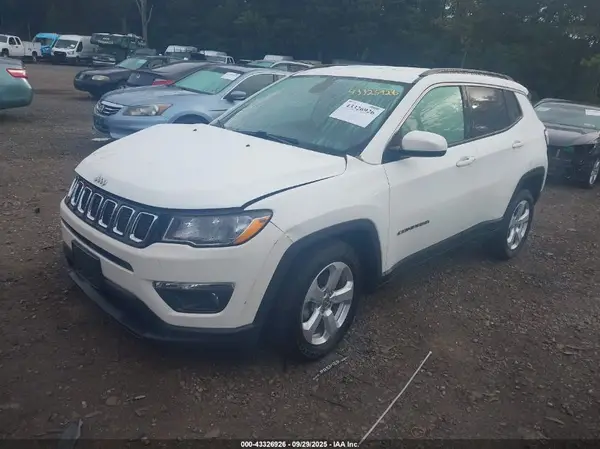 3C4NJDBBXLT205034 2020 JEEP COMPASS - Image 2