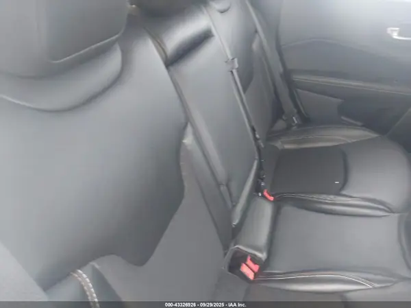 3C4NJDBBXLT205034 2020 JEEP COMPASS - Image 8
