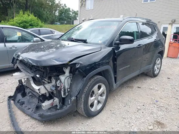 3C4NJDBBXLT219502 2020 JEEP COMPASS - Image 2