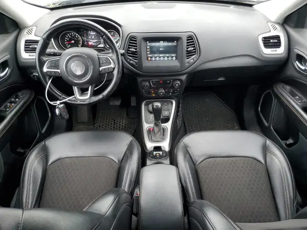 3C4NJDBBXLT224327 2020 JEEP COMPASS - Image 8